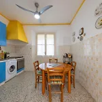 Unique In Rosignano Апартаменты *