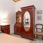 Unique In Rosignano Апартаменты Розиньяно-Мариттимо