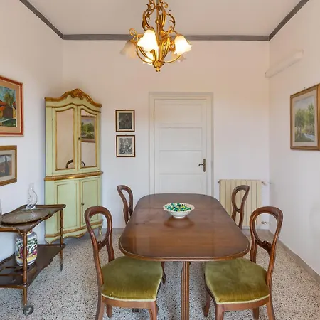 Apartman Unique In Rosignano